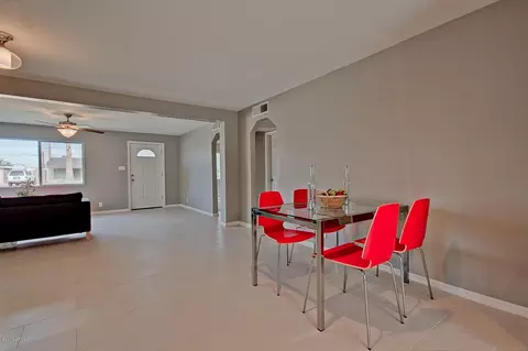 1037 E Clarendon Ave, Phoenix, AZ 85014 photo 10