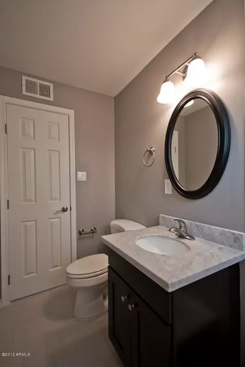 1037 E Clarendon Ave, Phoenix, AZ 85014 photo 24