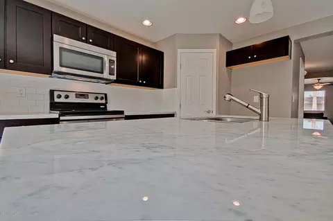 1037 E Clarendon Ave, Phoenix, AZ 85014 photo 19