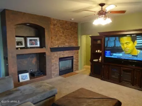 1669 E Iris Dr, Chandler, AZ 85286 photo 5