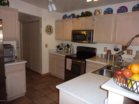 822 E Rosemonte Dr, Phoenix, AZ 85024 photo 6