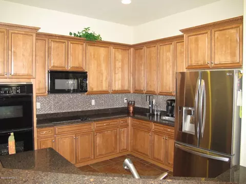 2974 E Comstock Dr, Gilbert, AZ 85296 photo 7