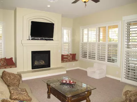 2974 E Comstock Dr, Gilbert, AZ 85296 photo 10