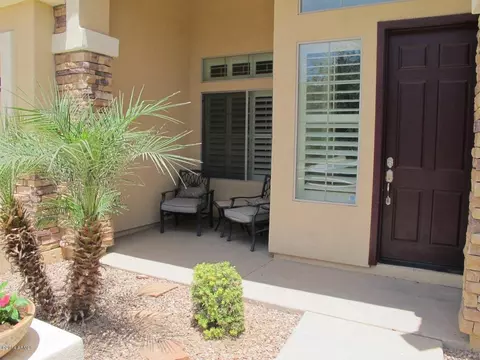 2974 E Comstock Dr, Gilbert, AZ 85296 photo 3