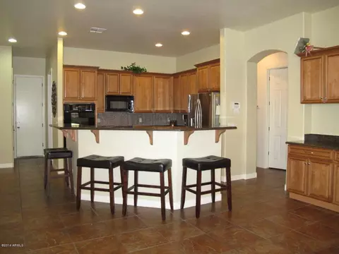 2974 E Comstock Dr, Gilbert, AZ 85296 photo 6