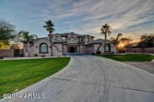 2815 E Bridgeport Ct, Gilbert, AZ 85295 photo 2