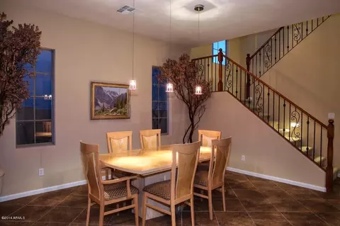 3809 E Patrick Ln, Phoenix, AZ 85050 photo 8