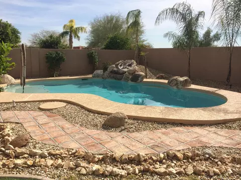 25240 N Hackberry Dr, Phoenix, AZ 85083 photo 3