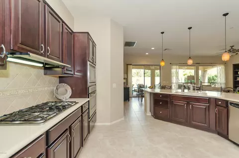 4640 E Donato Dr, Gilbert, AZ 85298 photo 13