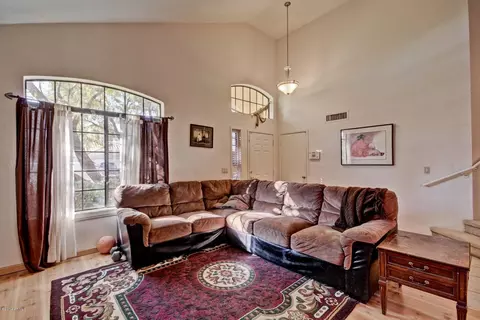 1432 E Hearne Way, Gilbert, AZ 85234 photo 4