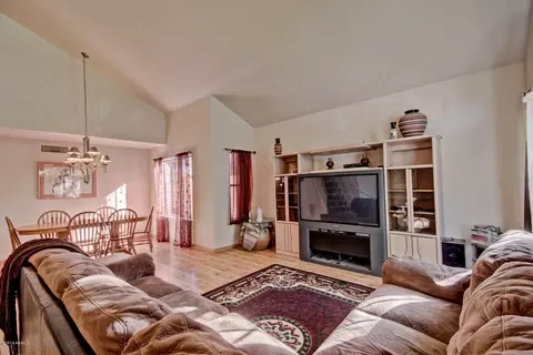 1432 E Hearne Way, Gilbert, AZ 85234 photo 6