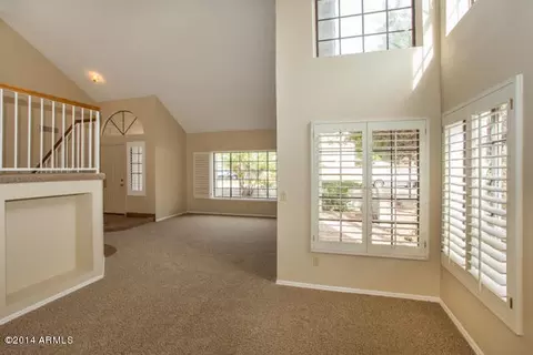 2249 E Pelican Ct, Gilbert, AZ 85234 photo 5