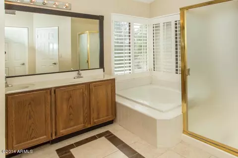 2249 E Pelican Ct, Gilbert, AZ 85234 photo 17