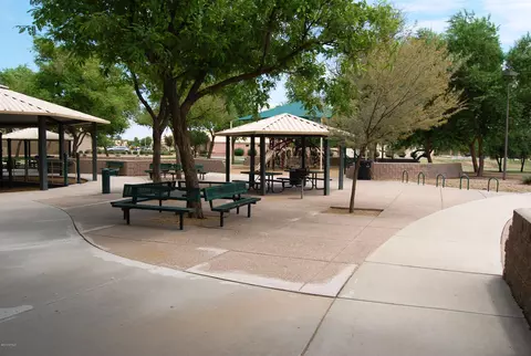 1872 W Lark Dr, Chandler, AZ 85286 photo 35
