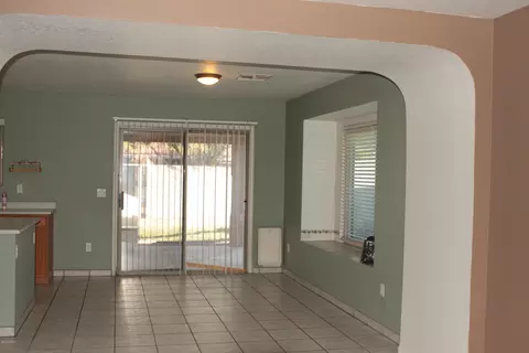 10732 E Bramble Ave, Mesa, AZ 85208 photo 6
