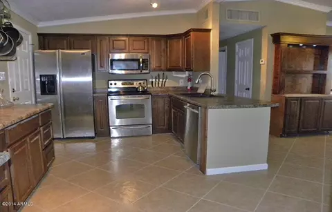 2085 E Howe Ave, Tempe, AZ 85281 photo 4