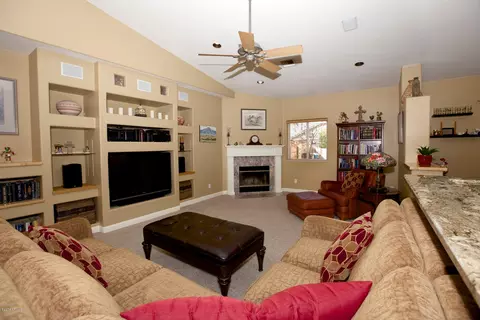 4456 E Indigo Bay Dr, Gilbert, AZ 85234 photo 22