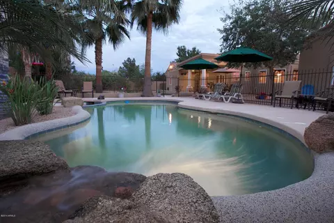 4456 E Indigo Bay Dr, Gilbert, AZ 85234 photo 8