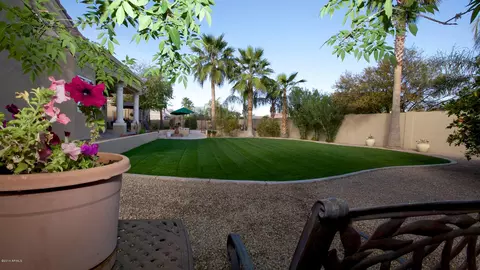 4456 E Indigo Bay Dr, Gilbert, AZ 85234 photo 9