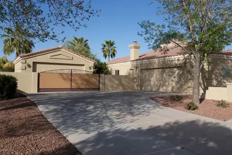 4456 E Indigo Bay Dr, Gilbert, AZ 85234 photo 2