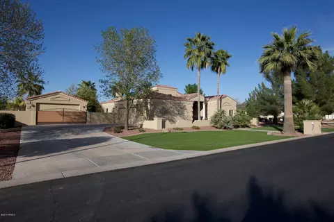 4456 E Indigo Bay Dr, Gilbert, AZ 85234 photo 3