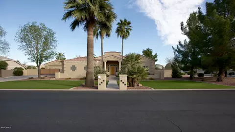 4456 E Indigo Bay Dr, Gilbert, AZ 85234 photo 1