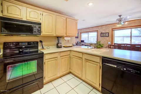 4032 E Kiowa St, Phoenix, AZ 85044 photo 8