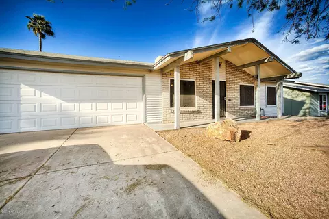4032 E Kiowa St, Phoenix, AZ 85044 photo 2
