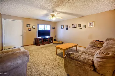4032 E Kiowa St, Phoenix, AZ 85044 photo 4