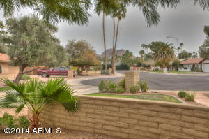 202 E Acapulco Ln, Phoenix, AZ 85022 photo 2