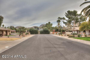 202 E Acapulco Ln, Phoenix, AZ 85022 photo 3