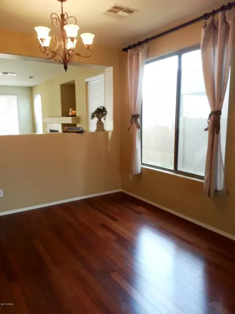 316 E Indigo St, Mesa, AZ 85201 photo 4