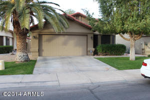 4542 E Tanglewood Dr, Phoenix, AZ 85048 photo 1