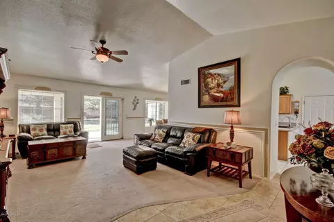 557 E Rawhide Ave, Gilbert, AZ 85296 photo 4