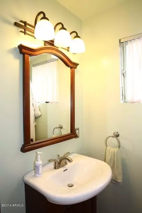 4017 E Patricia Jane Dr, Phoenix, AZ 85018 photo 17