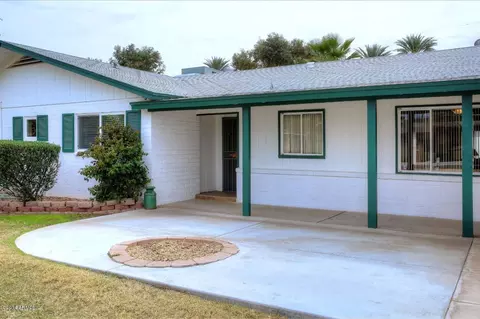 4017 E Patricia Jane Dr, Phoenix, AZ 85018 photo 2