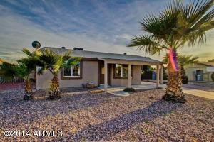 4055 E Winchcomb Dr, Phoenix, AZ 85032 photo 3