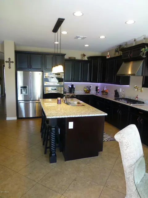 2707 E Carob Dr, Gilbert, AZ 85298 photo 8
