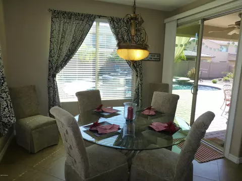 2707 E Carob Dr, Gilbert, AZ 85298 photo 11