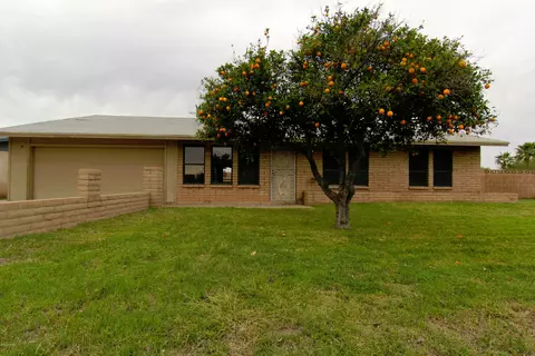 2 W Hackamore Ave, Gilbert, AZ 85233 photo 2