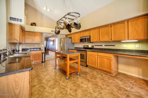 16802 S 37th Way, Phoenix, AZ 85048 photo 10