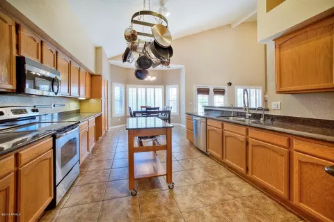 16802 S 37th Way, Phoenix, AZ 85048 photo 12