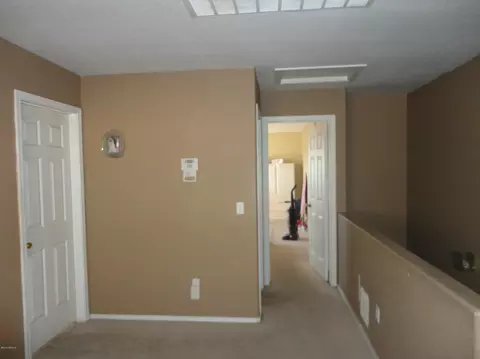 726 E Rose Marie Ln, Phoenix, AZ 85022 photo 2
