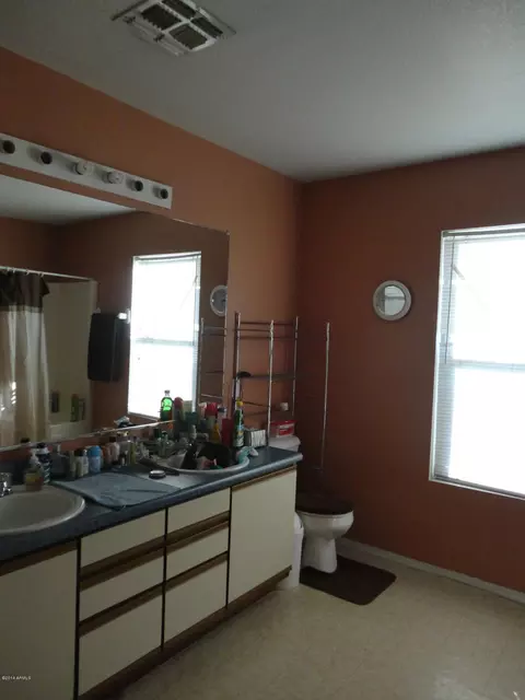 726 E Rose Marie Ln, Phoenix, AZ 85022 photo 11