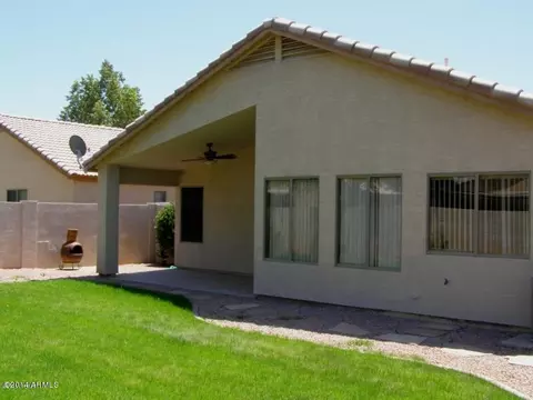 2024 E Catclaw St, Gilbert, AZ 85296 photo 5