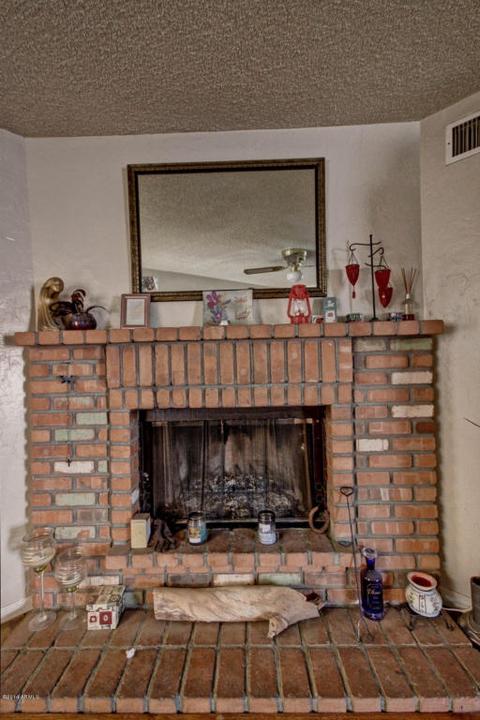 1631 E Apollo Rd, Phoenix, AZ 85042 photo 9