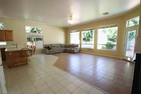 1452 W Laurel Ave, Gilbert, AZ 85233 photo 10