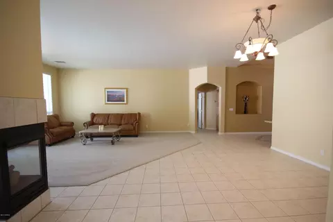 1452 W Laurel Ave, Gilbert, AZ 85233 photo 8