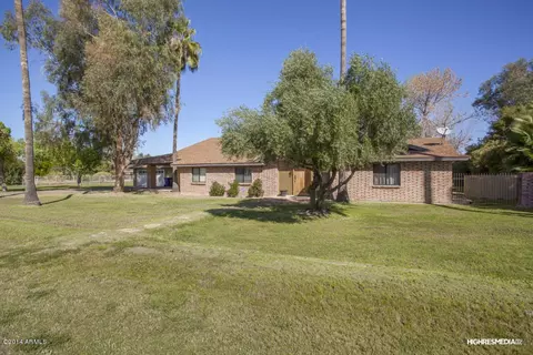 1220 E Rawhide Ave, Gilbert, AZ 85296 photo 2
