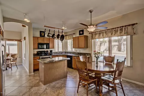 3838 E Windsong Dr, Phoenix, AZ 85048 photo 18